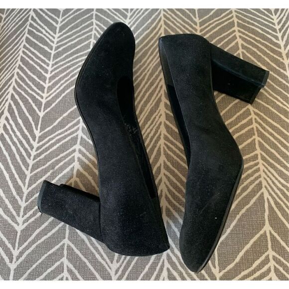 STUART WEITZMAN Black Suede Scraper Pump Heels Shoes 7.5 A NARROW DRESSY PARTY - Picture 8 of 10